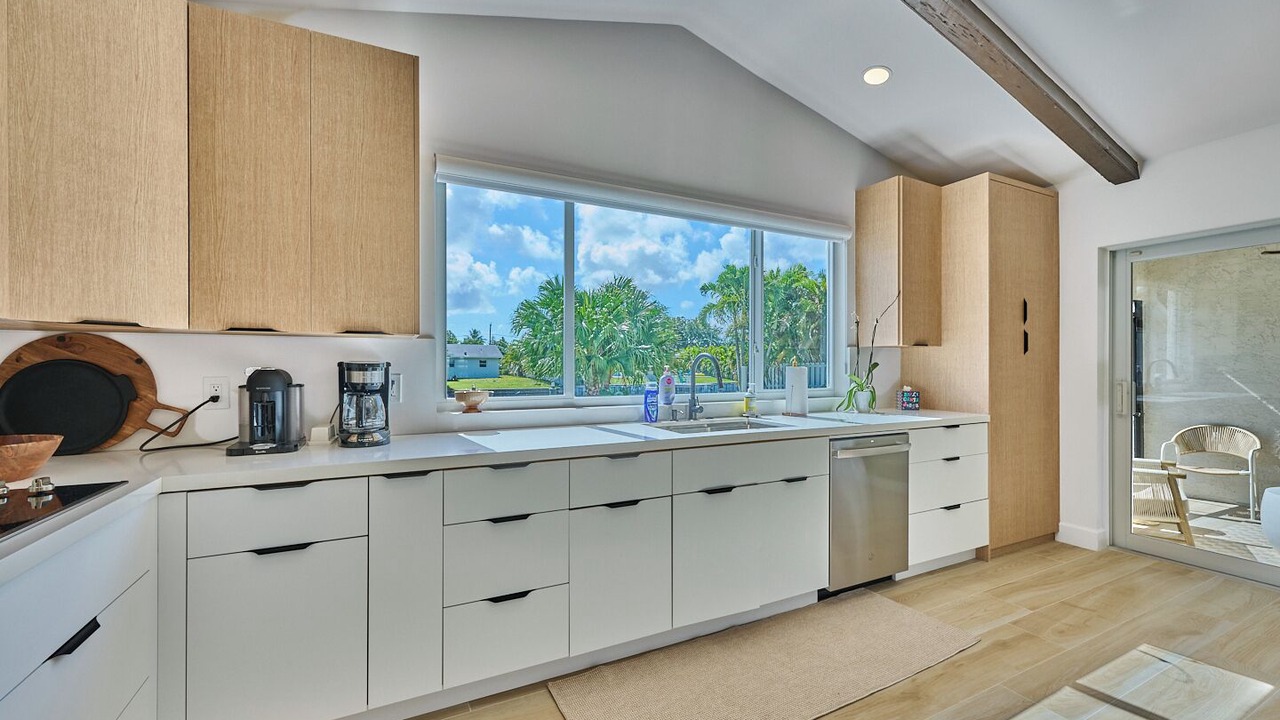 Photo of Kitchen in Tropic Palms