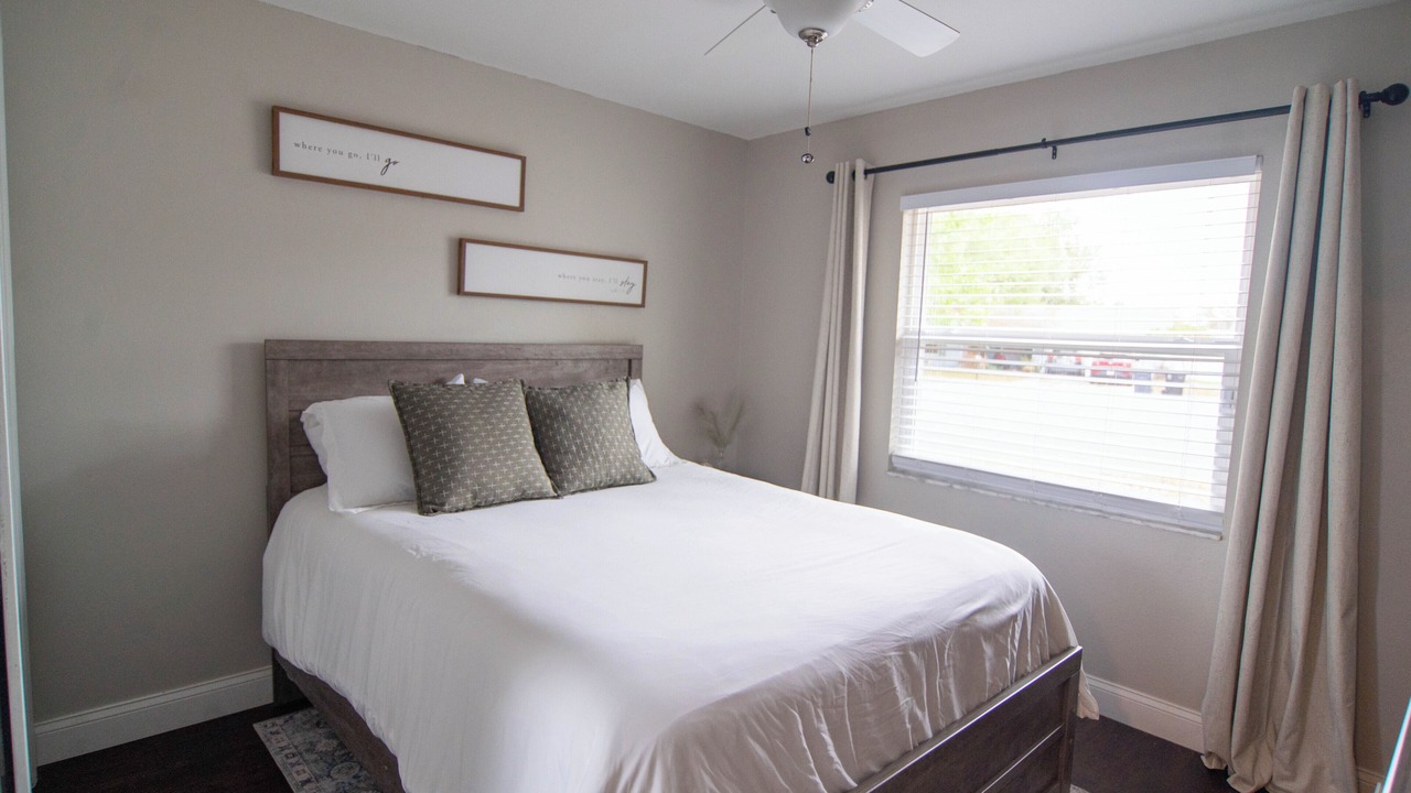 Photo of Bedroom in Lakeland Highlands