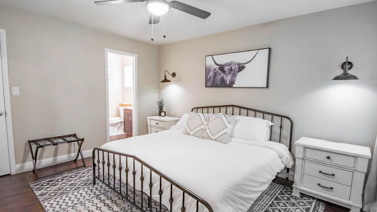 Photo of Bedroom in Lakeland Highlands