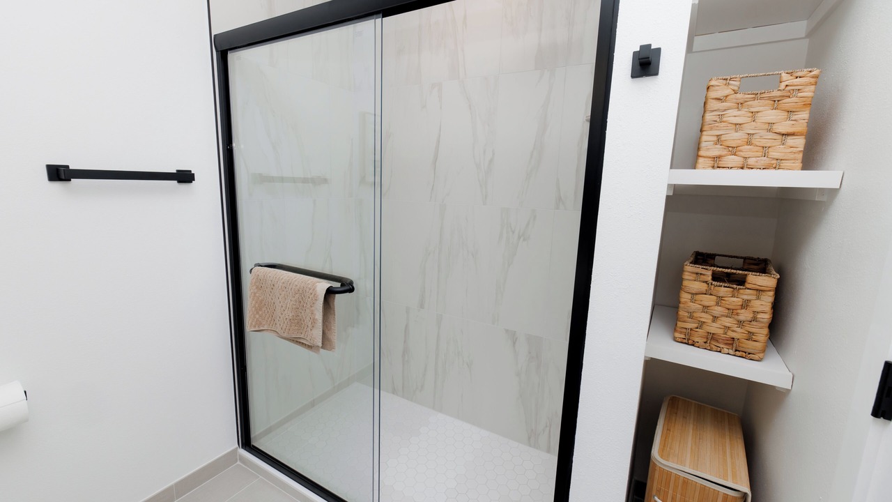 Photo of Bathroom in Sandalwood