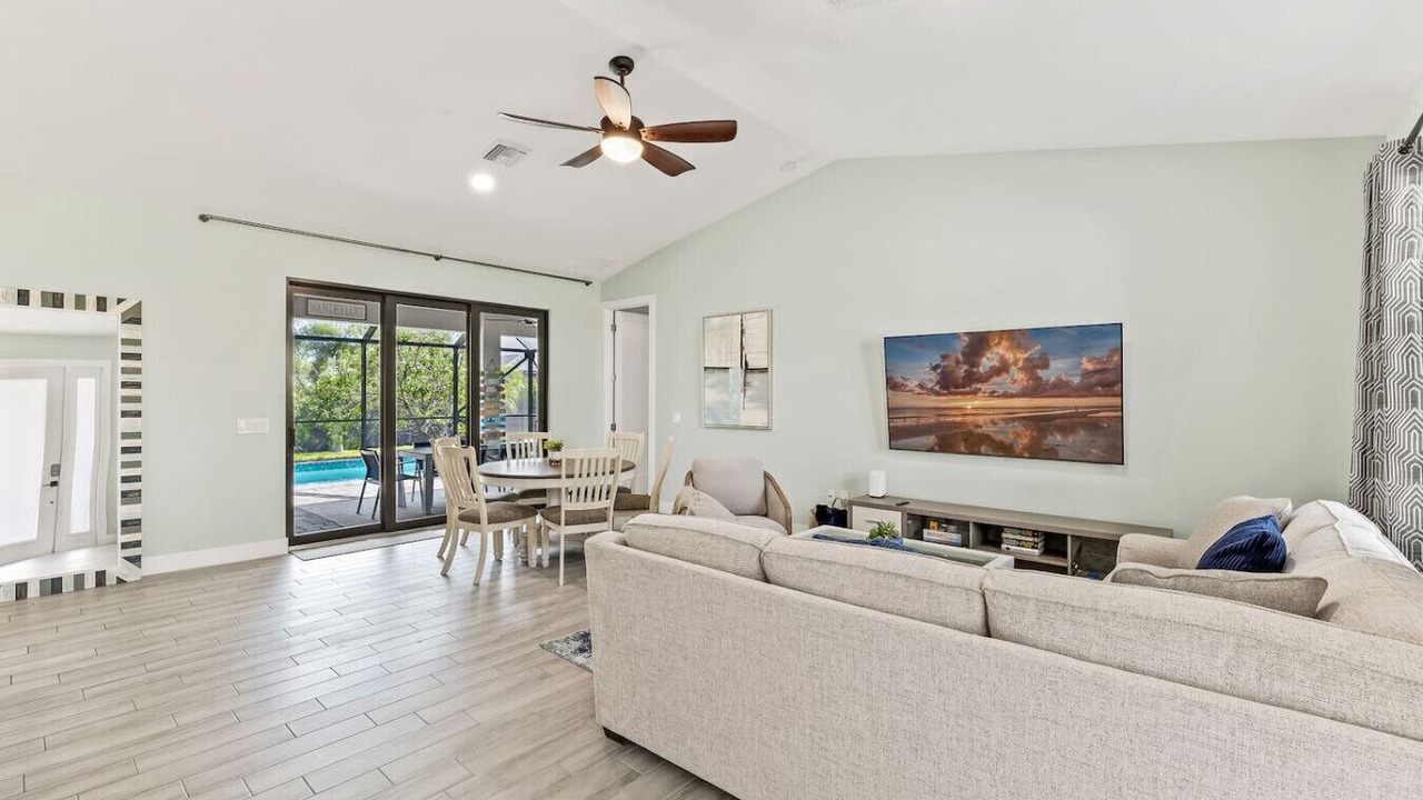 Photo of Bedroom in Bonita Springs