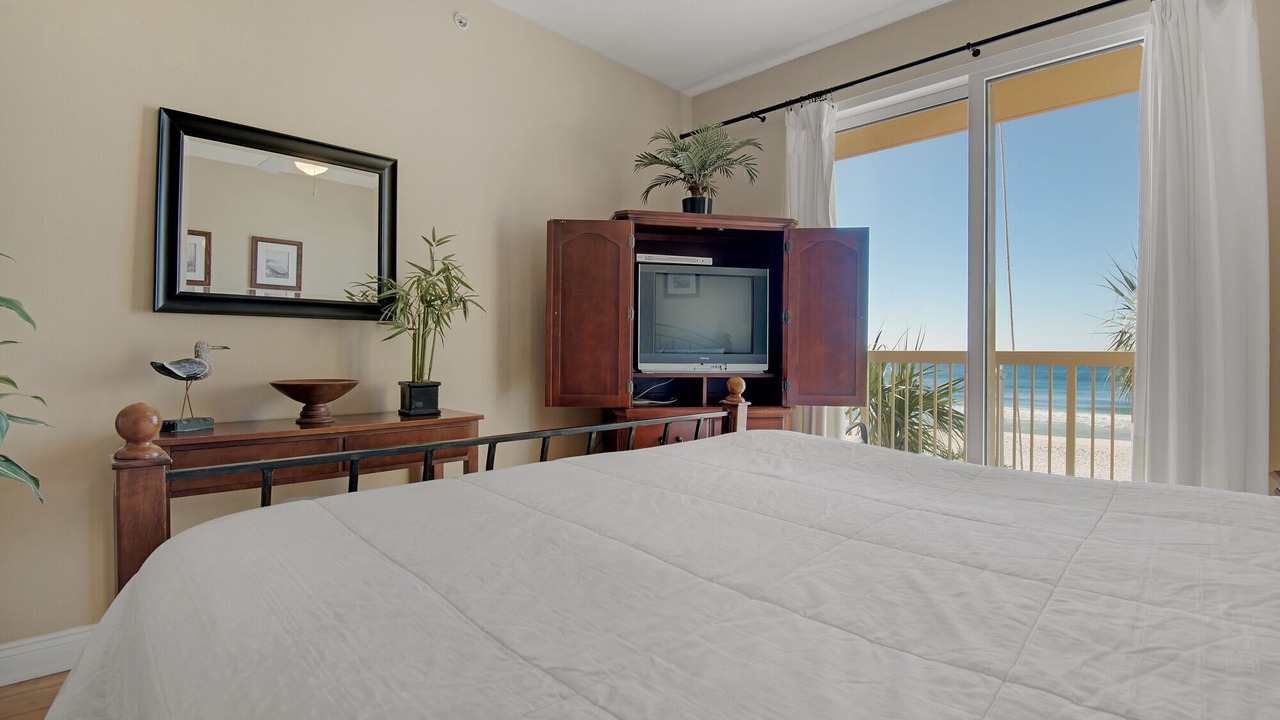 Photo of Bedroom in Panama City Beach