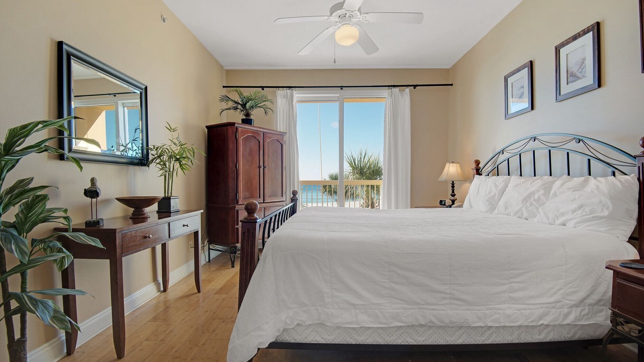 Photo of Bedroom in Panama City Beach