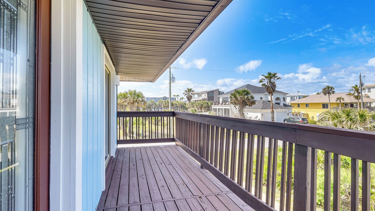 Photo of Patio Balcony in Marineland Acres