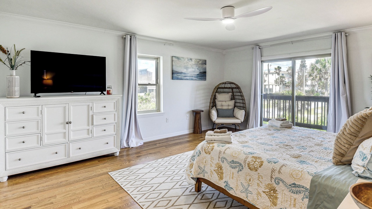 Photo of Bedroom in Marineland Acres