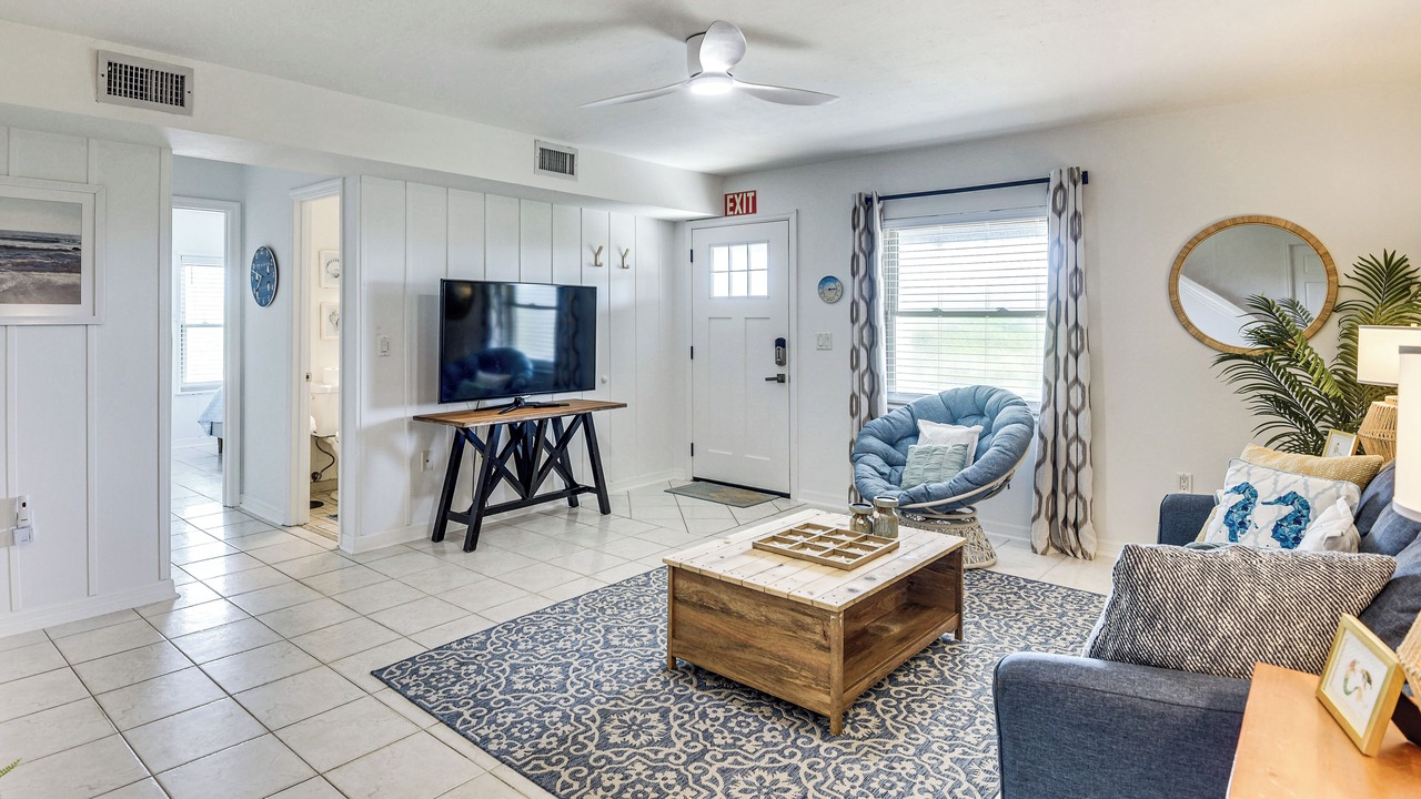 Photo of Bedroom in Marineland Acres