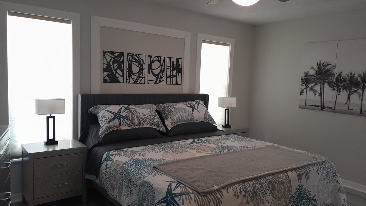 Photo of Bedroom in Brooksville