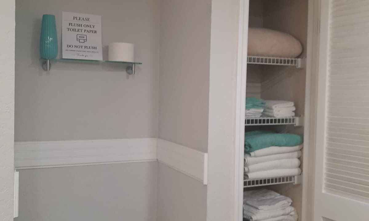 Photo of Bathroom in Brooksville