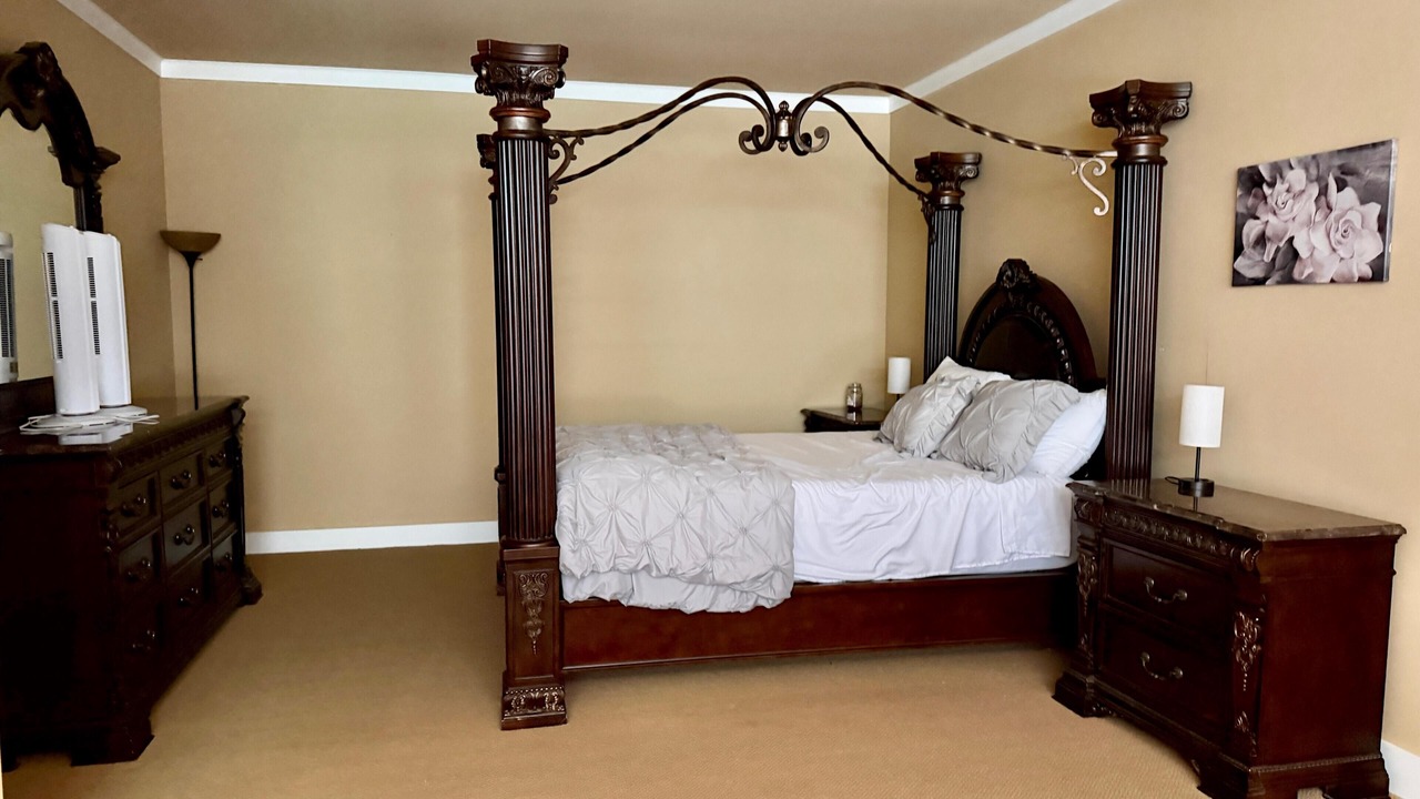 Photo of Bedroom in Wesley Chapel