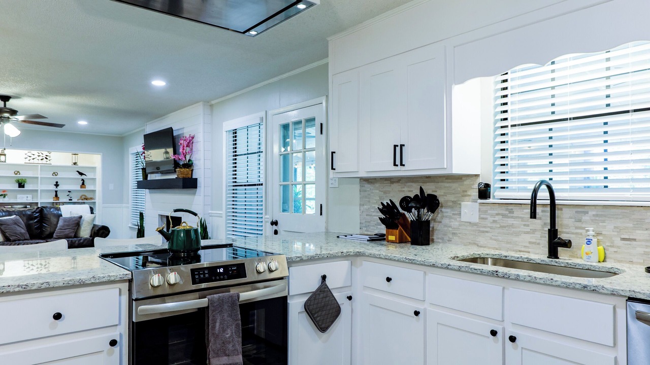 Photo of Kitchen in Valdosta