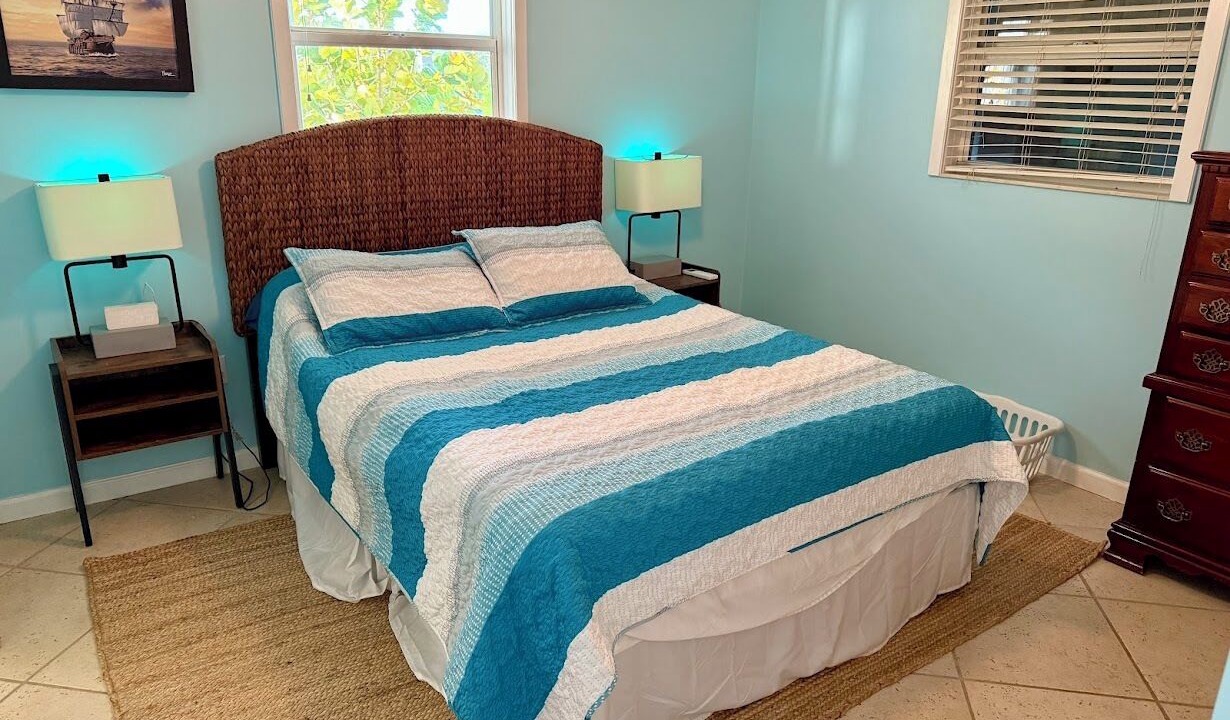 Photo of Bedroom in Breezeswept Beach Estates