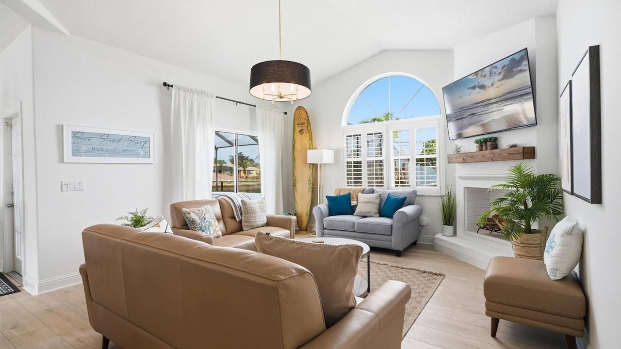 Photo of Livingroom in Palm Harbor