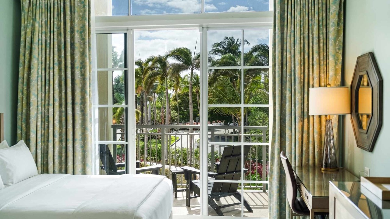 Photo of Bedroom in Key Biscayne