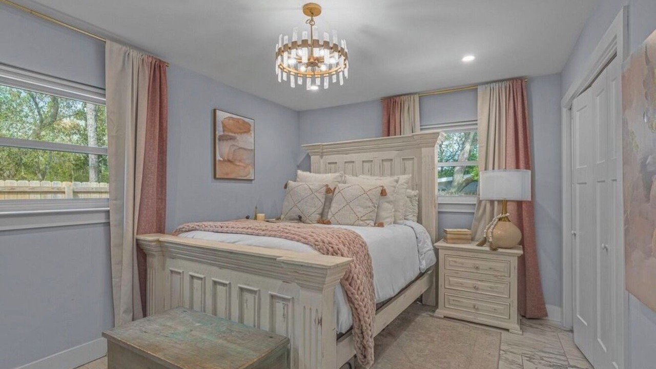 Photo of Bedroom in Pensacola