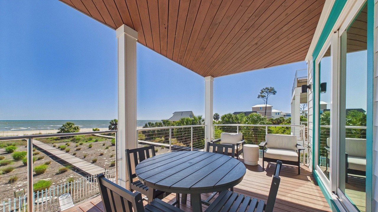 Photo of Patio Balcony in Indian Pass