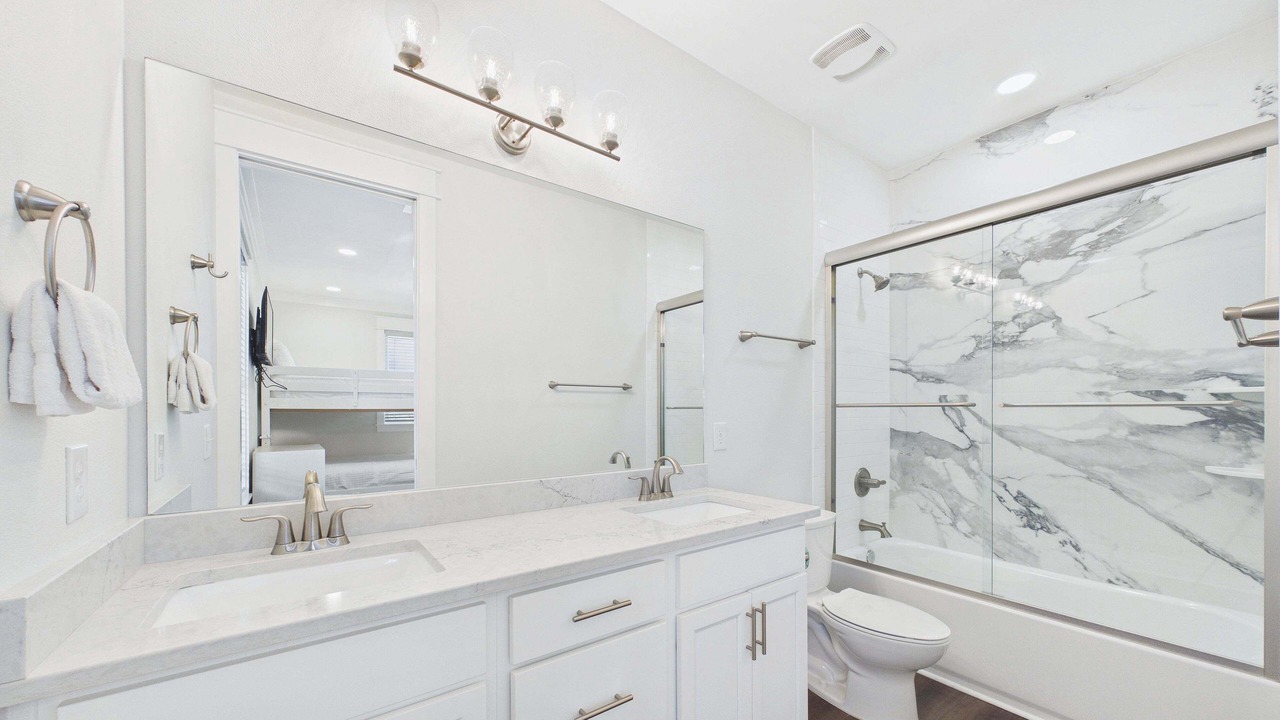 Photo of Bathroom in Indian Pass