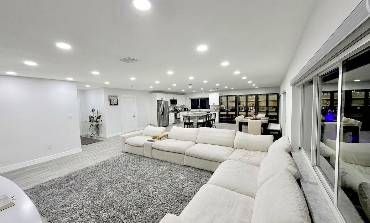 Photo of Livingroom in Boca Raton