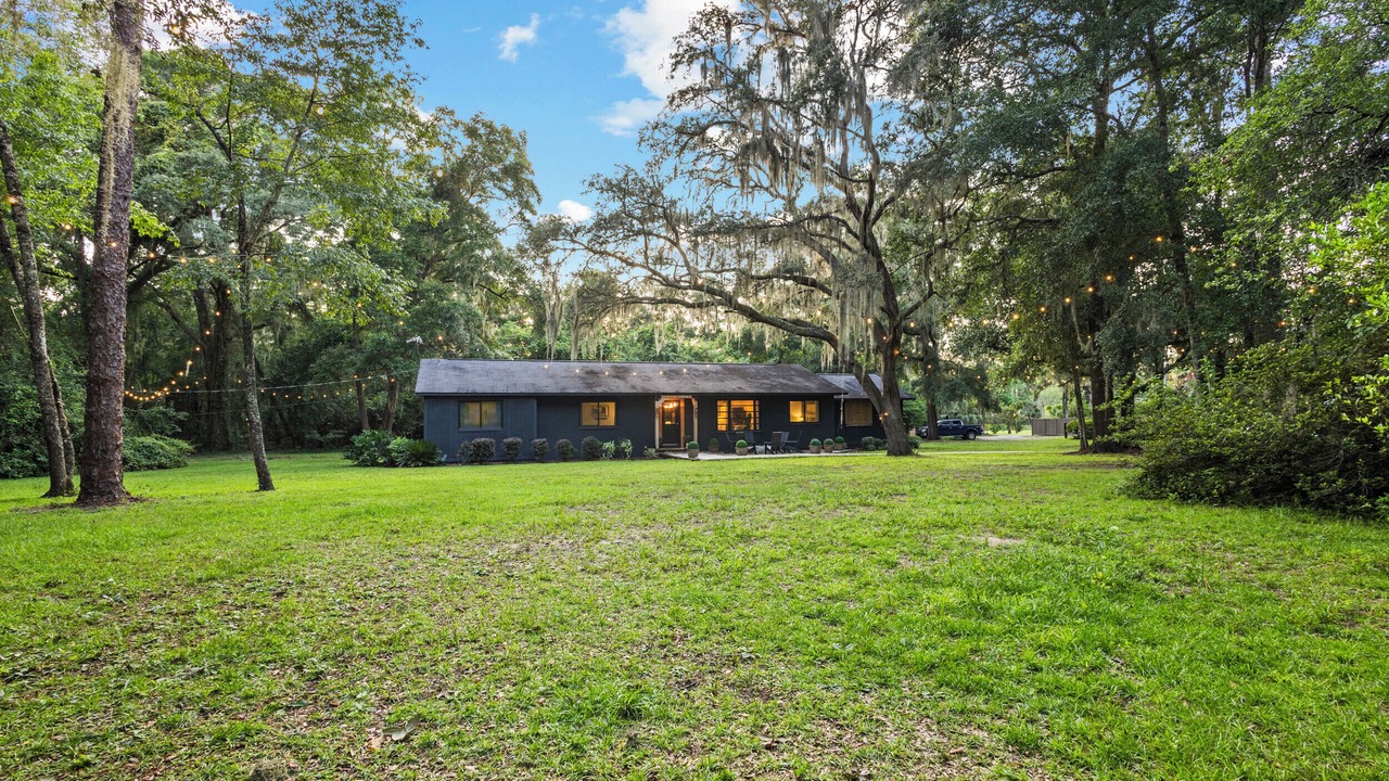 Photo of Outdoor in Gainesville