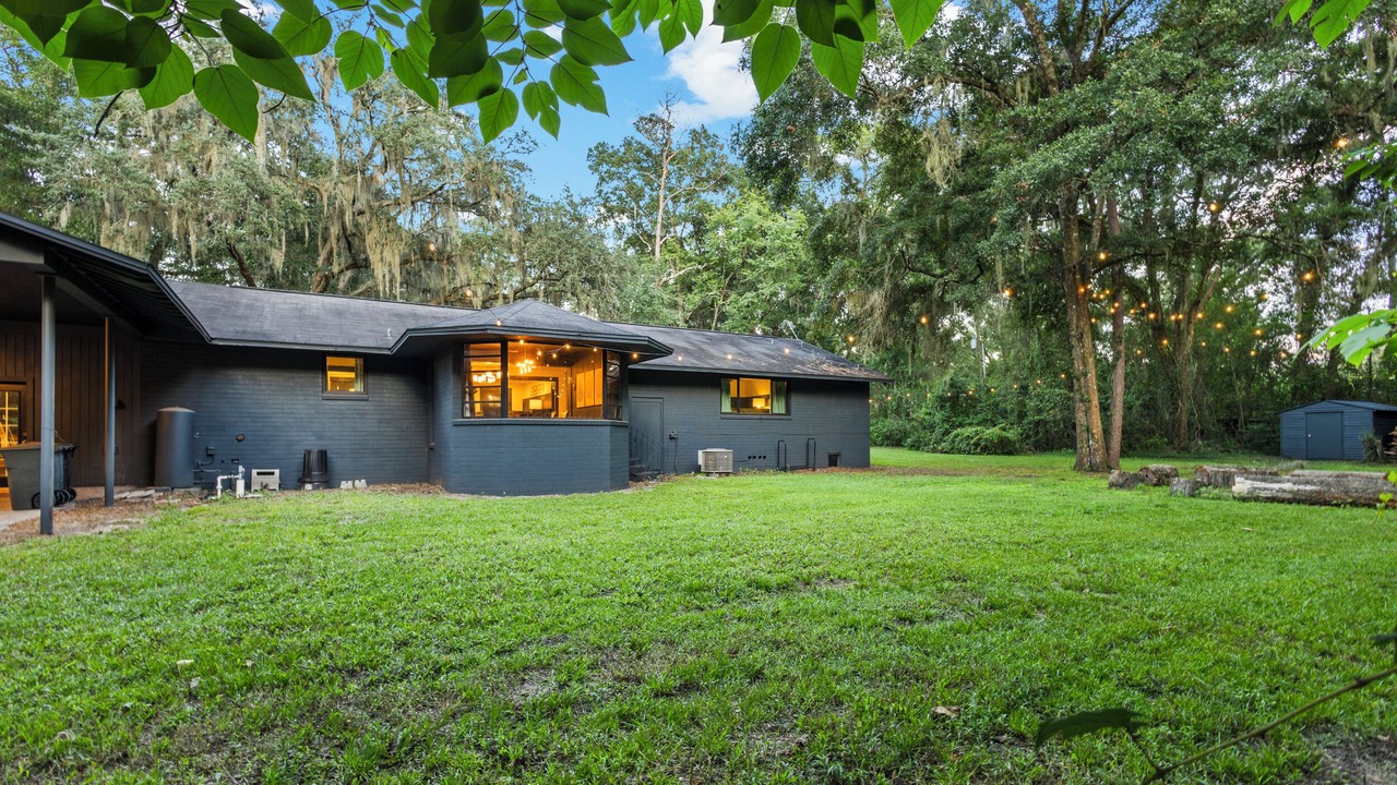 Photo of Outdoor in Gainesville