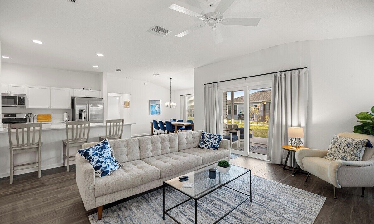 Photo of Livingroom in Sumter County
