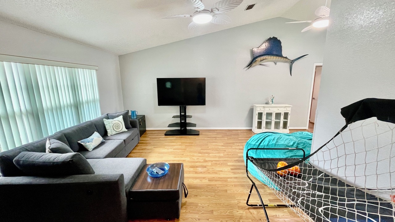 Photo of Livingroom in Spring Hill