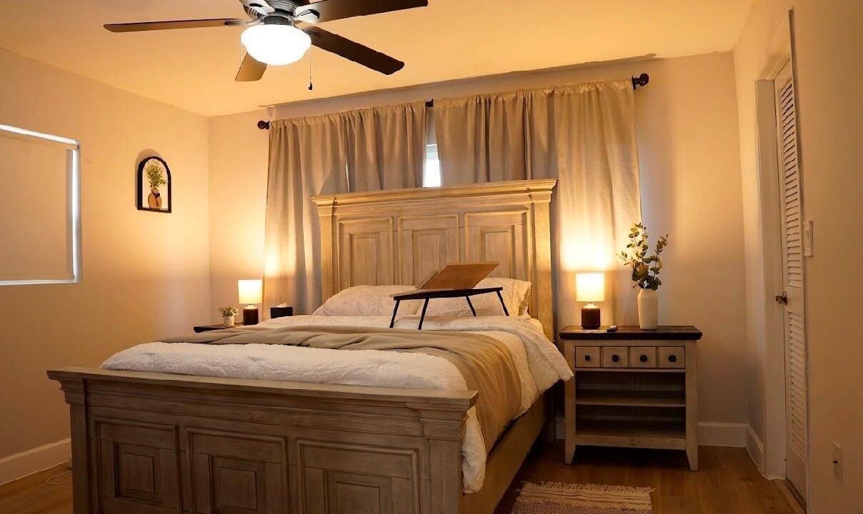 Photo of Bedroom in Carrollwood