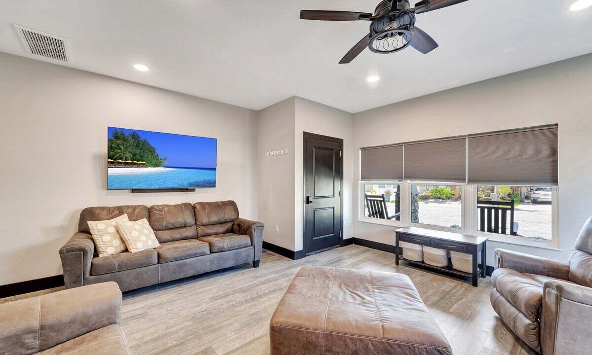 Photo of Livingroom in Southgate