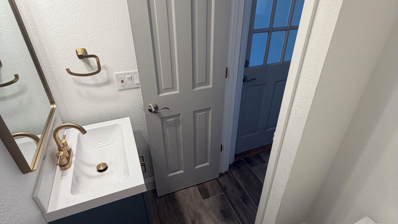 Photo of Bathroom in Sunset Park