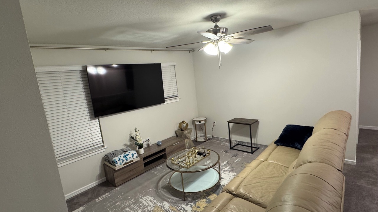 Photo of Livingroom in Ruskin