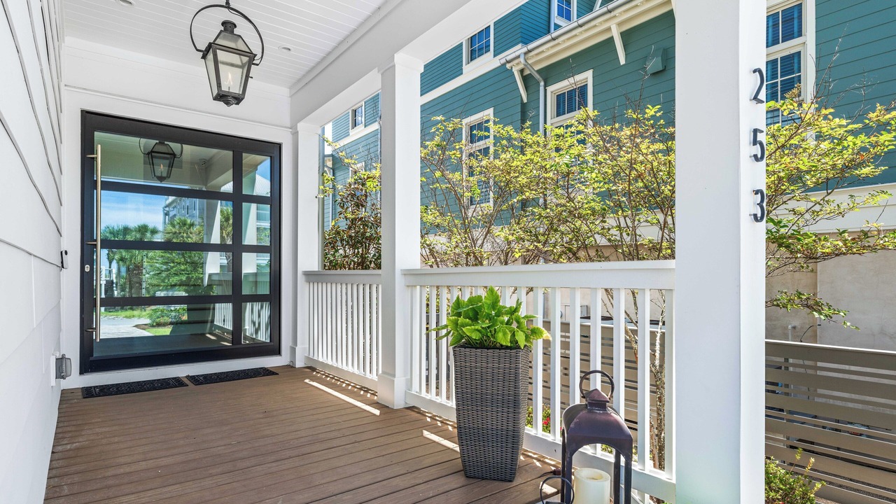 Photo of Patio Balcony in Grayton Beach