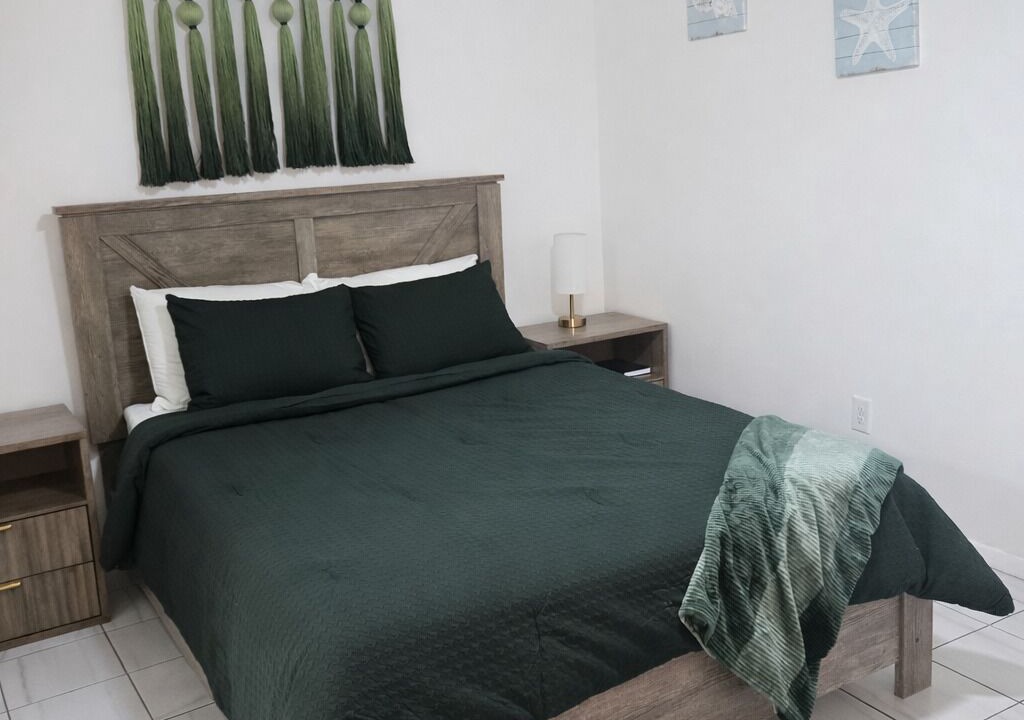 Photo of Bedroom in Coral Way
