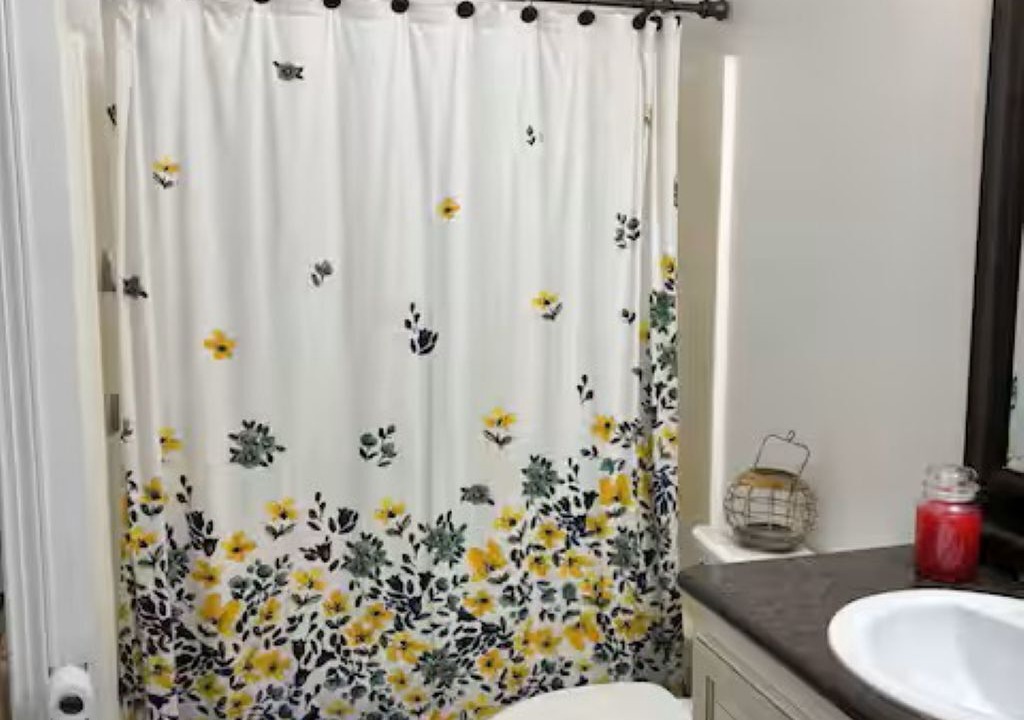 Photo of Bathroom in Hahira