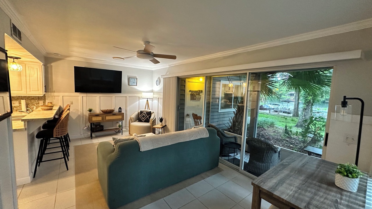 Photo of Livingroom in Dunnellon