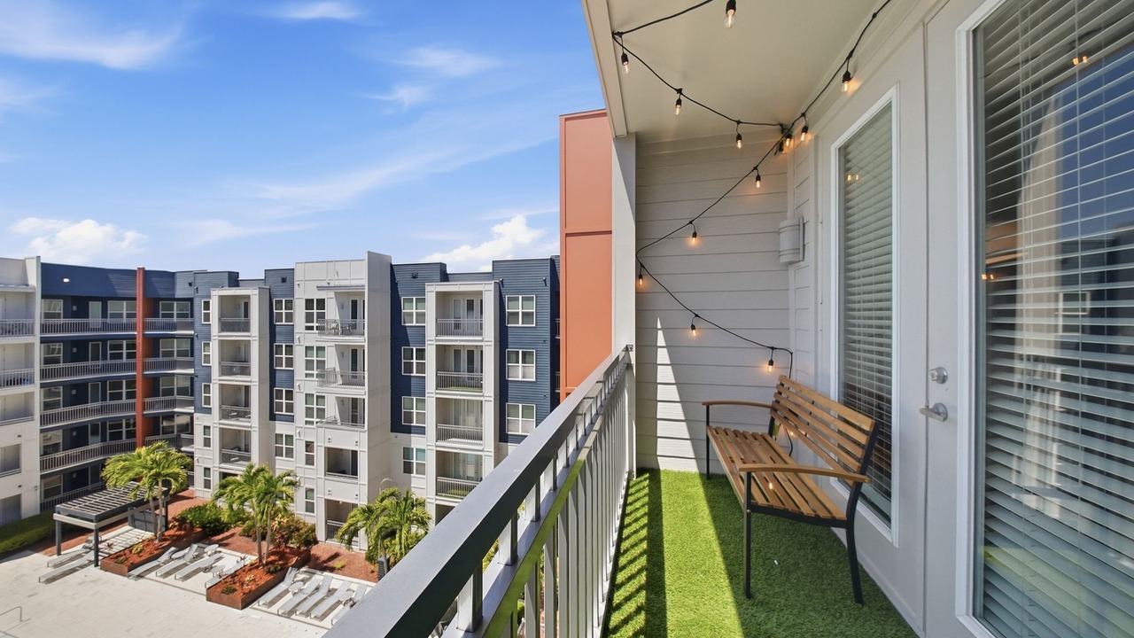 Photo of Outdoor in Courier City - Oscawana