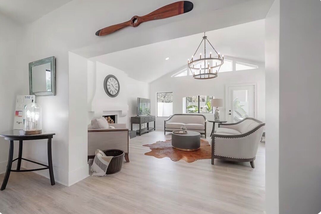 Photo of Livingroom in Tampa