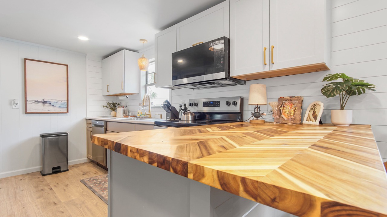 Photo of Kitchen in Kiska Beach