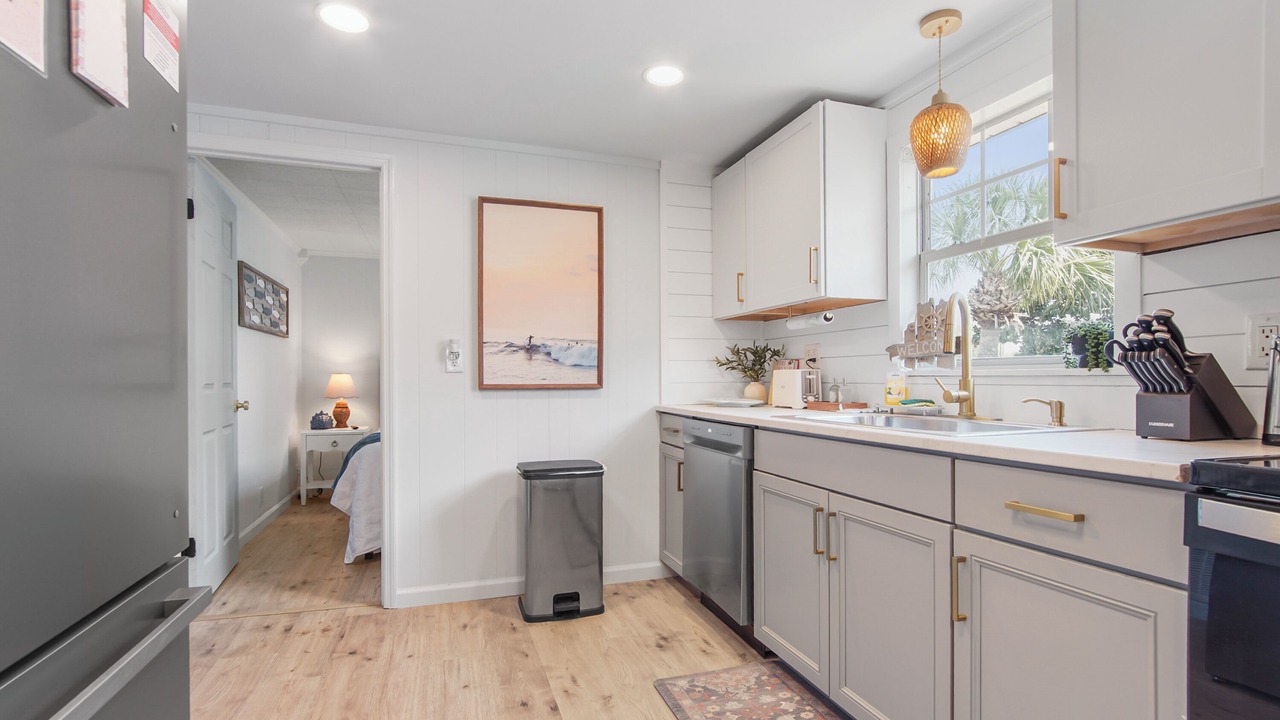 Photo of Kitchen in Kiska Beach