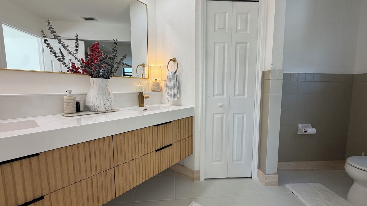 Photo of Bathroom in Bonita Springs