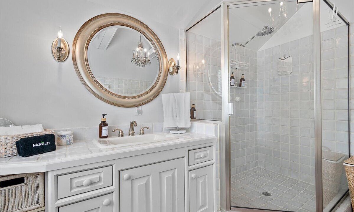 Photo of Bathroom in Stuart