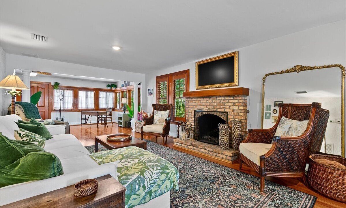 Photo of Livingroom in Stuart
