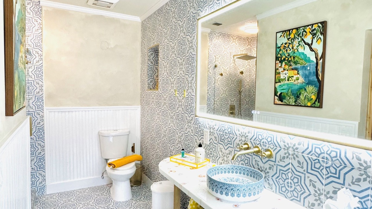 Photo of Bathroom in Mango Groves