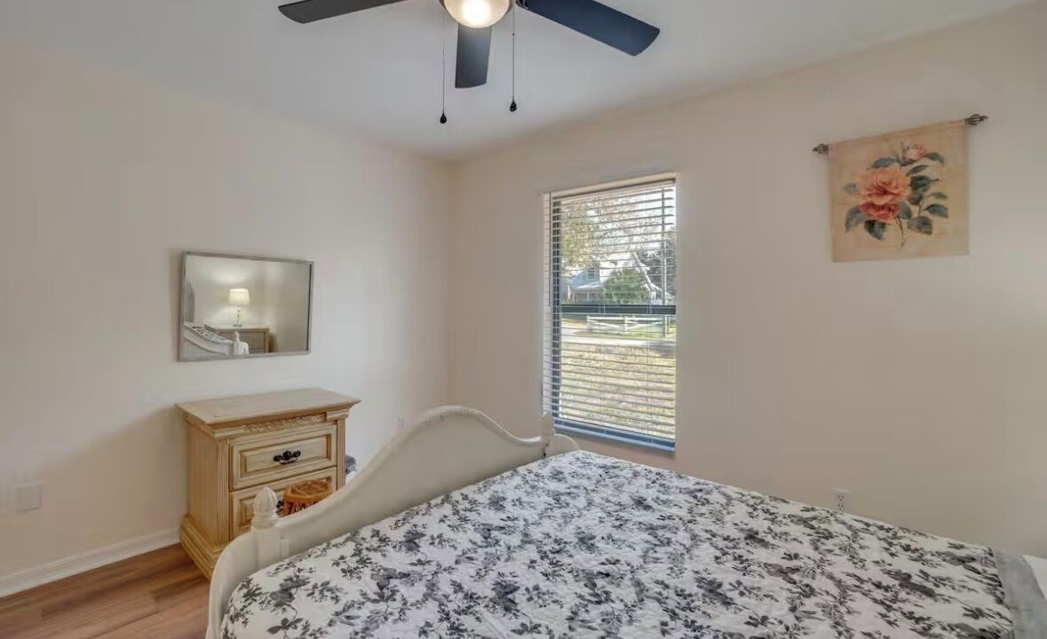 Photo of Bedroom in Englewood