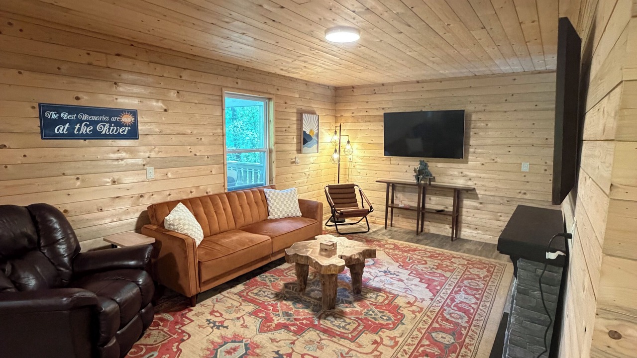 Photo of Livingroom in Hawkinsville