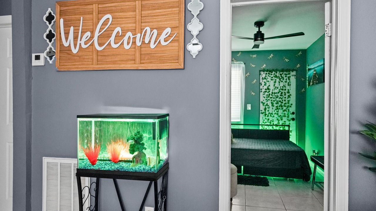 Photo of Bedroom in Riviera Beach