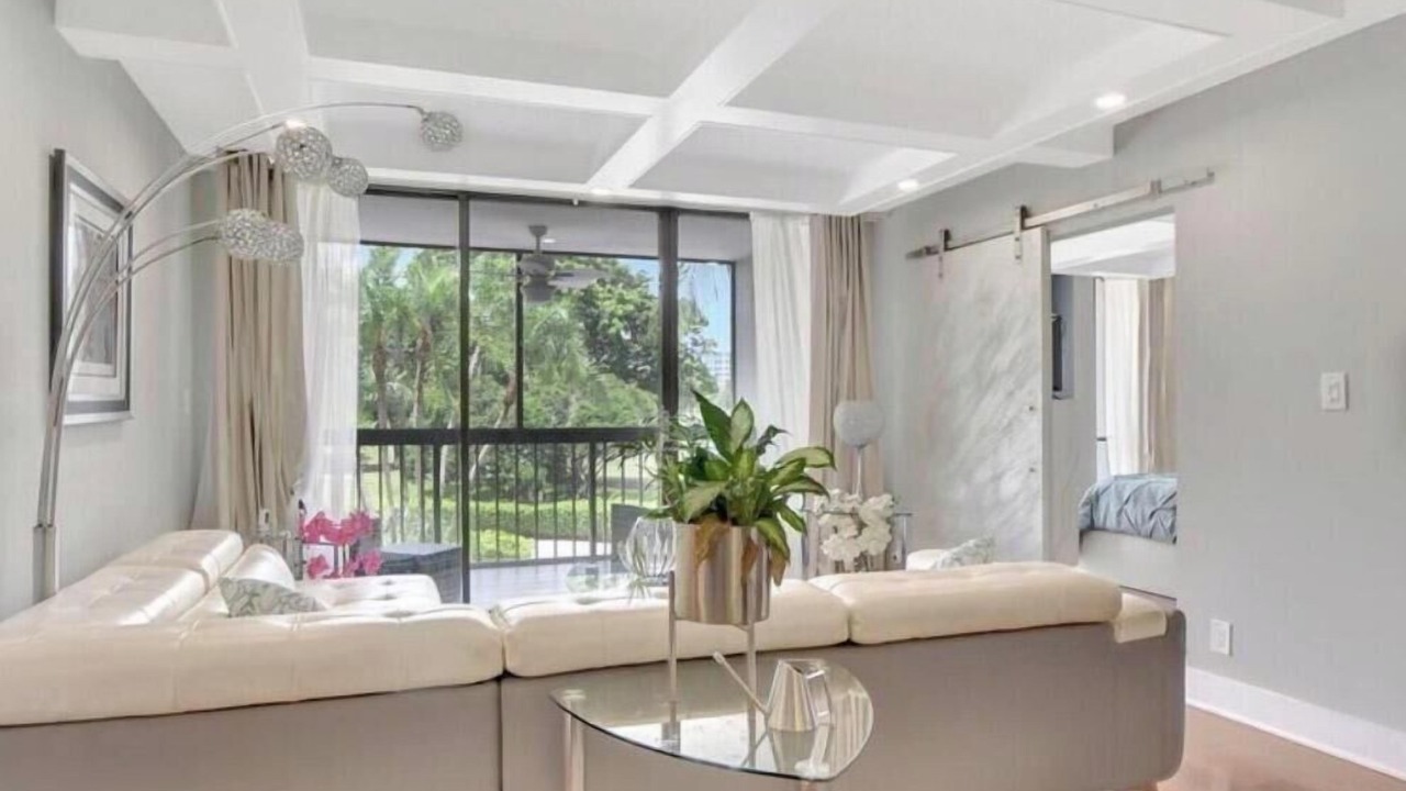 Photo of Livingroom in Boca Raton