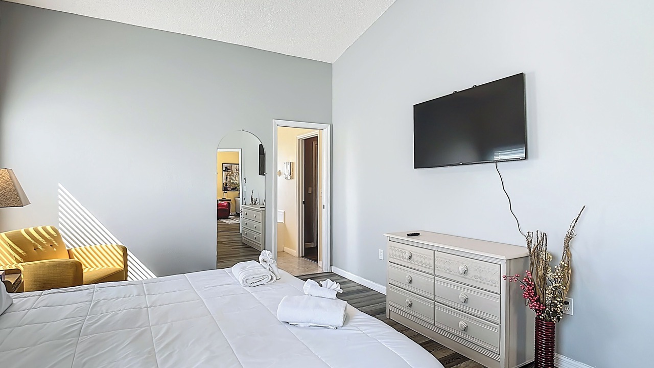 Photo of Bedroom in Silver Creek