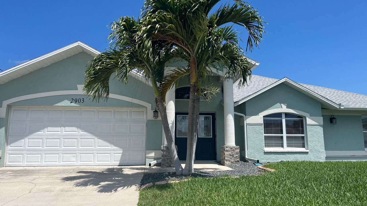 Photo of Outdoor in Pelican