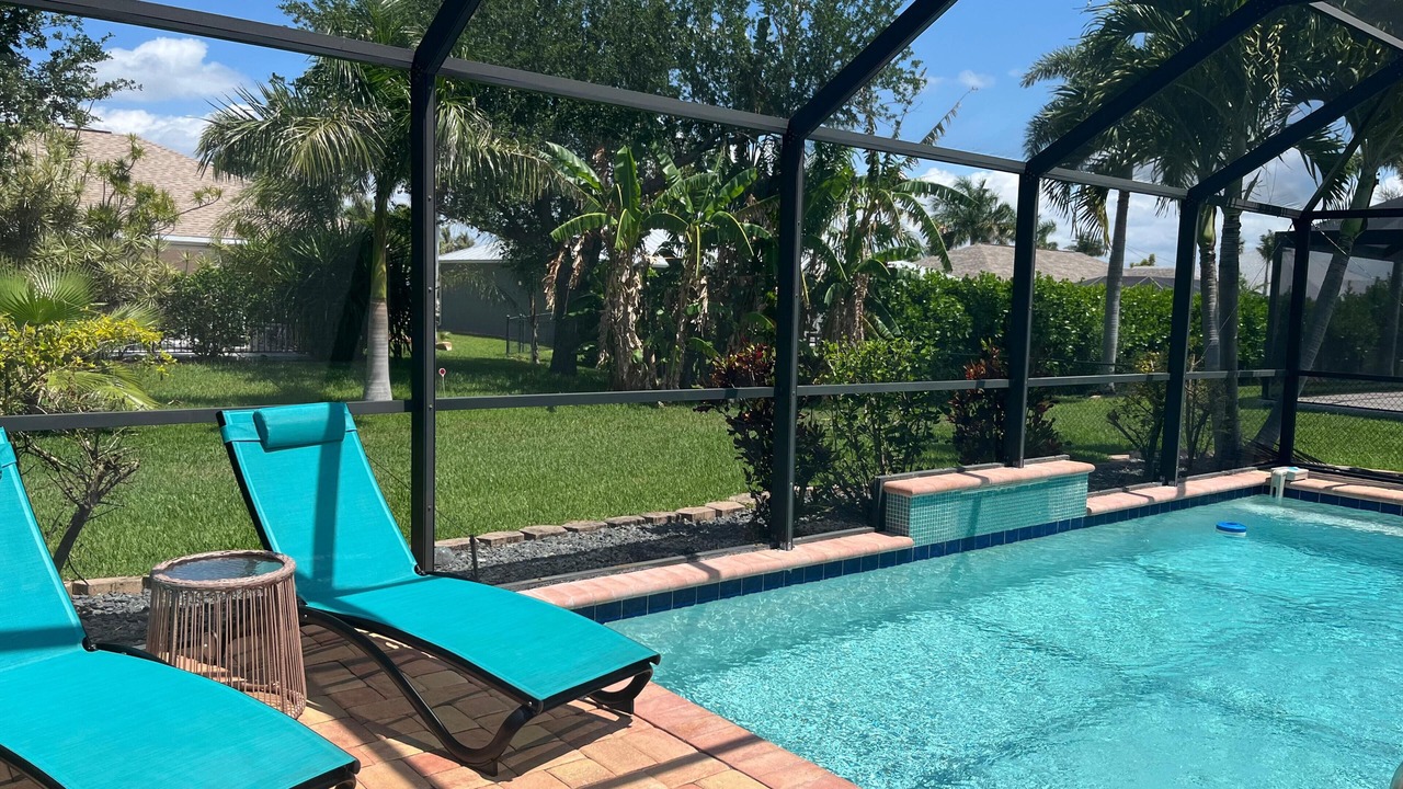 Photo of Outdoor in Pelican