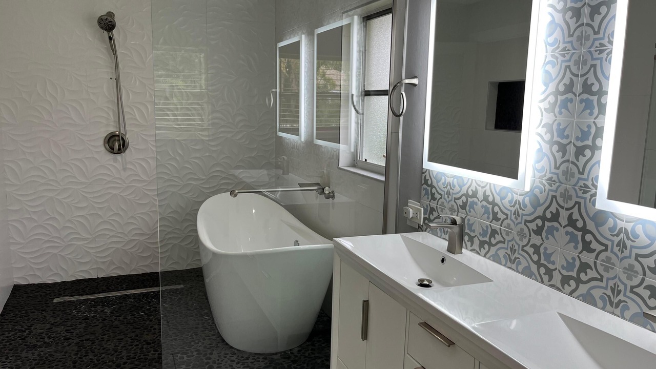 Photo of Bathroom in Pelican