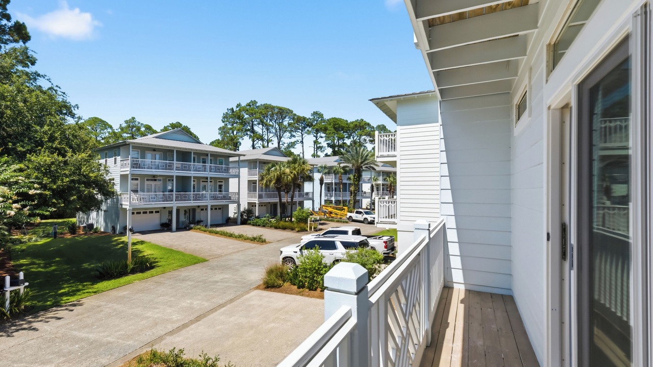 Photo of Patio Balcony in Dune Allen Beach